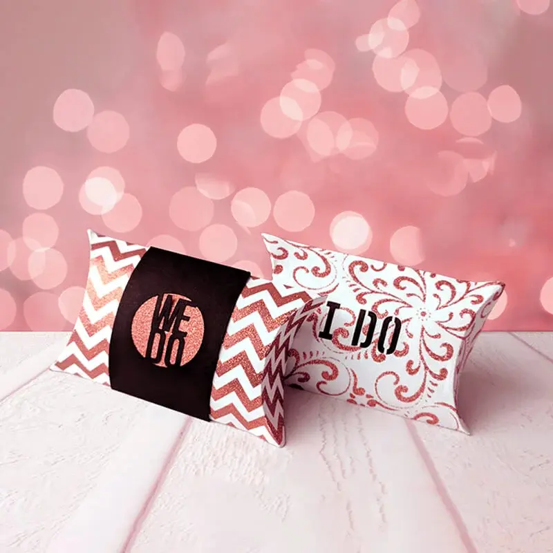 Apparel Pillow Boxes - Image 2